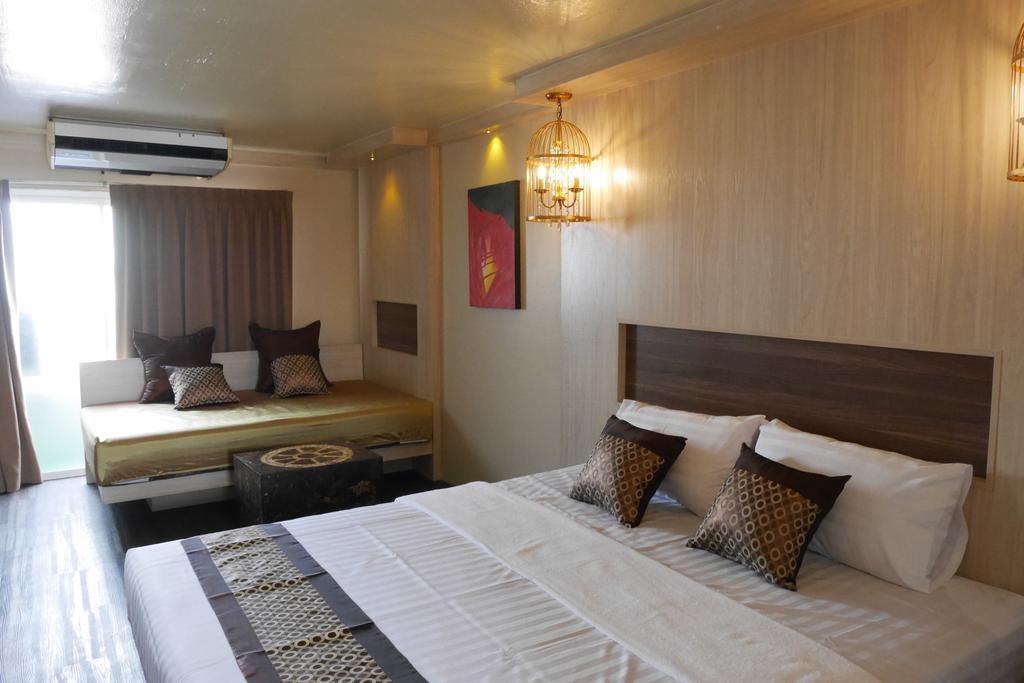 The Montana Lodge-Sathorn Bangkok Ngoại thất bức ảnh