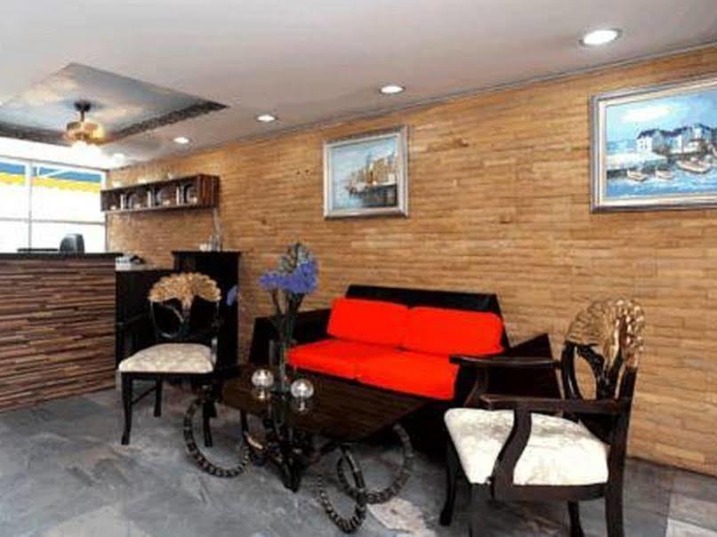 The Montana Lodge-Sathorn Bangkok Ngoại thất bức ảnh