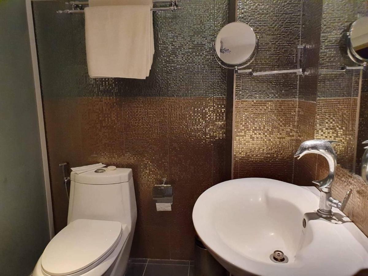 The Montana Lodge-Sathorn Bangkok Ngoại thất bức ảnh